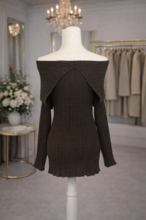 Haut à épaules découvertes coupé