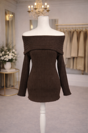 Haut à épaules découvertes coupé